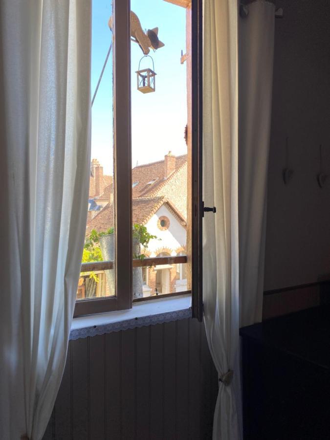 Le Logis De Lancelot Elegant Home City Center Sens Dış mekan fotoğraf